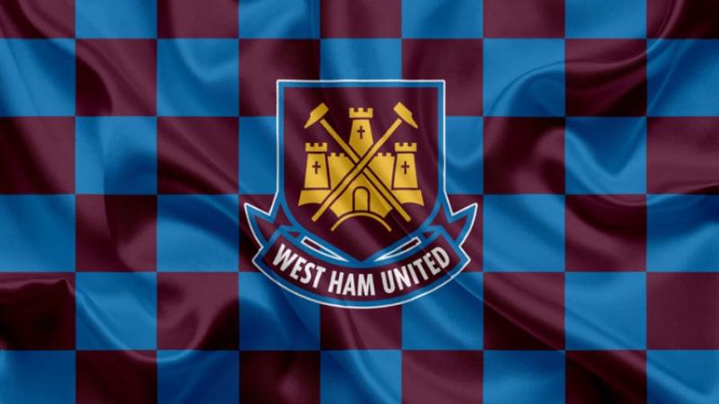 Câu lạc bộ bóng đá West Ham United là đội bóng tại Anh